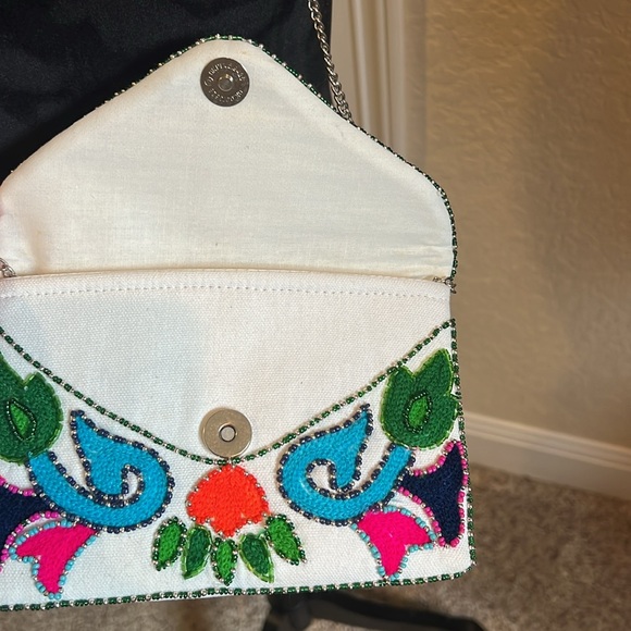 Embroidery and jeweled clutch/crossbody - Picture 6 of 7